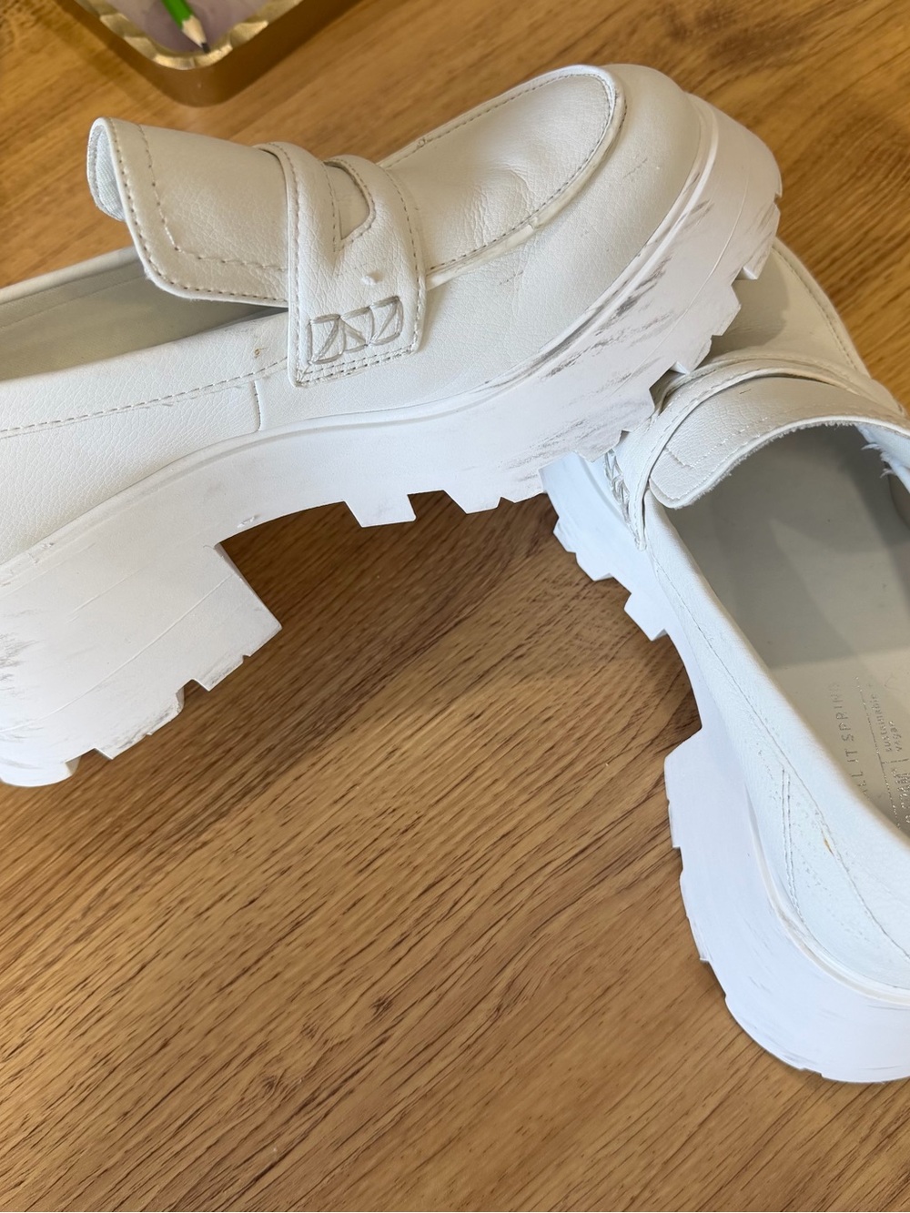White Chunky Platform Loafers Lug Sole Vegan Slip On Shoes Women's Size 7 - Picture 4 of 8